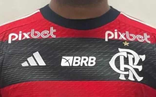 uniforme_flamengo_antirracista-aspect-ratio-512-320