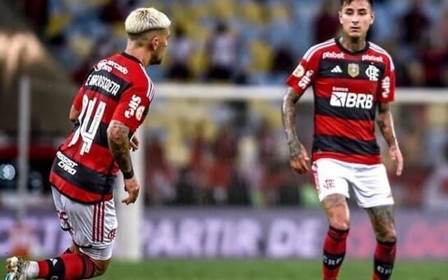 erick-pulgar-arrascaeta-flamengo-vasco-brasileirao-1-aspect-ratio-512-320