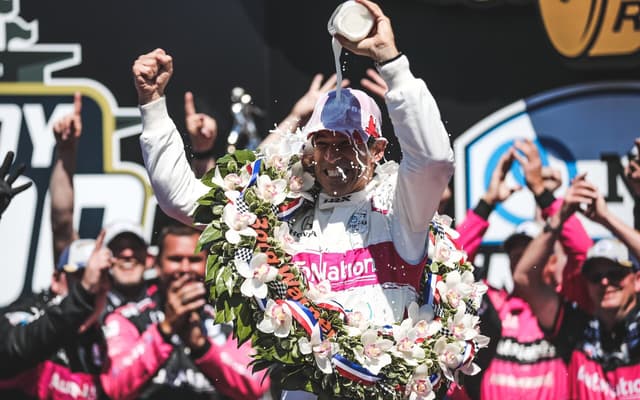 Indy500_HelioCastroneves_FourTimesWinner_Joe-Skibinski_IndyCar_2-scaled-aspect-ratio-512-320