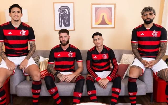 adidas_flamengo_titular-aspect-ratio-512-320