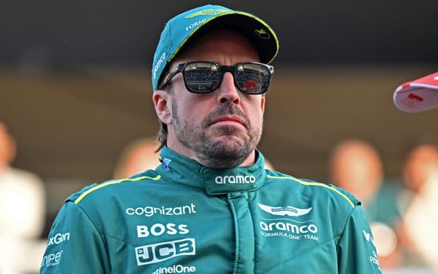 Fernando-Alonso-scaled-aspect-ratio-512-320