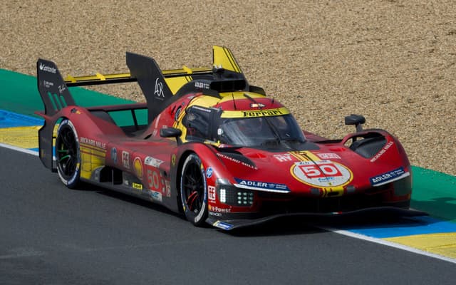 Ferrari-Le-Mans-3-scaled-aspect-ratio-512-320