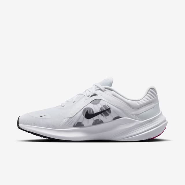 Nike Quest 5