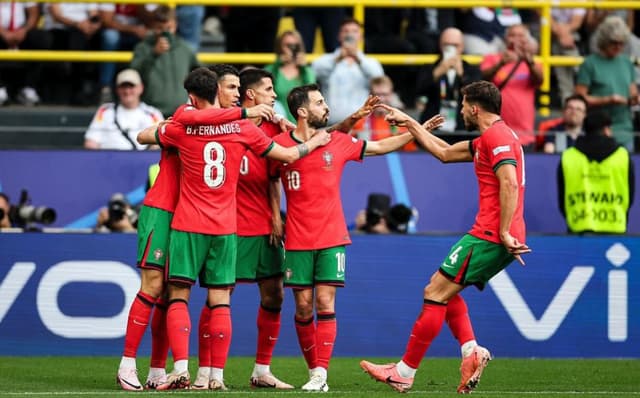 Seleção de Portugal comemora gol na Eurocopa 2024. (Foto: Reprodução/Instagram)