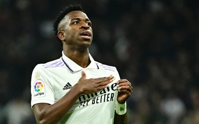 vini-jr-durante-partida-do-real-madrid-contra-o-valencia-pelo-campeonato-espanhol-1675466364150_v2_900x506-aspect-ratio-512-320