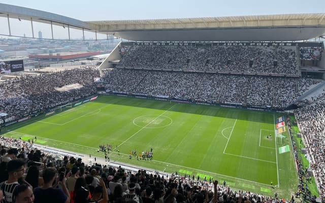 Corinthians-x-Sao-Paulo-Final-Brasileirao-Feminino-2209-aspect-ratio-512-320