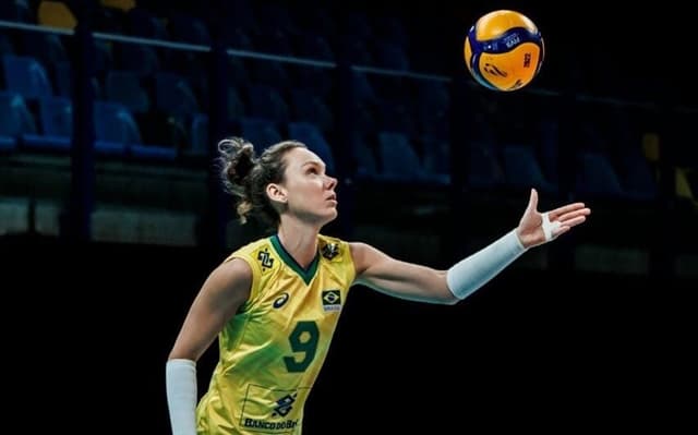 Roberta-volei-aspect-ratio-512-320