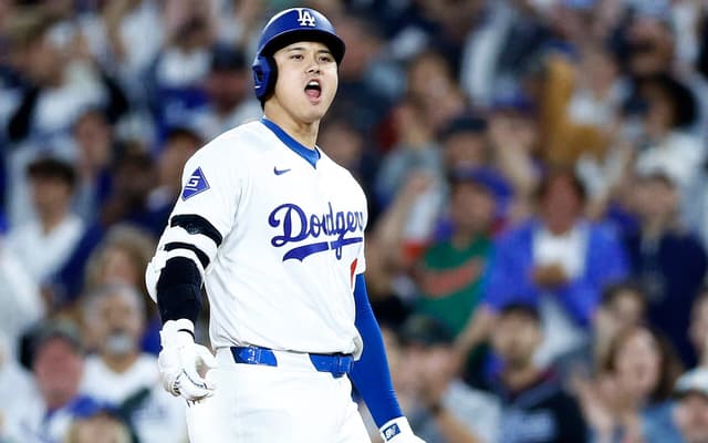 Shohei-Ohtani-Los-Angeles-Dodgers-1-scaled-aspect-ratio-512-320