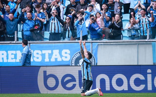 gremio-atletico-mg-campeonato-brasileiro-scaled-aspect-ratio-512-320