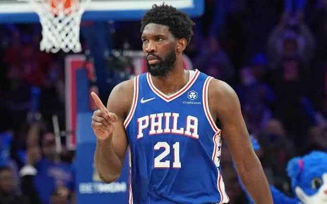 joel-embiid-iso-no-1-1568&#215;882-1-aspect-ratio-512-320