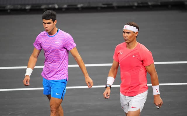 Rafael-Nadal-e-Carlos-Alcaraz-scaled-aspect-ratio-512-320