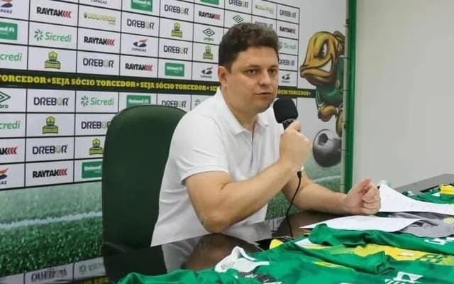 Cristiano Dresch, presidente do Cuiabá, durante coletiva (Divulgação/Cuiabá)