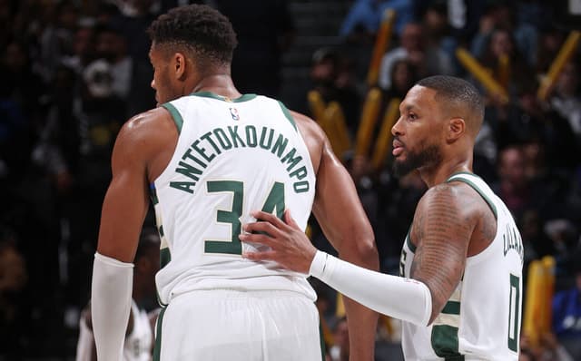 Milwaukee Bucks v Brooklyn Nets - Giannis Antetokounmpo e Damian Lillard