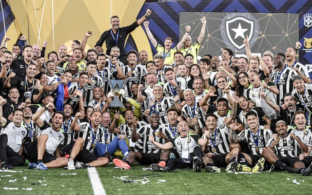 botafogo-campeao-brasileiro-scaled-aspect-ratio-512-320