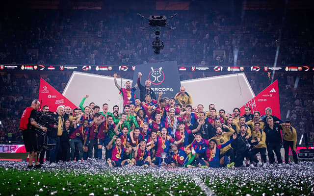 Barcelona-campeao-da-Supercopa-da-Espanha-2025-aspect-ratio-512-320