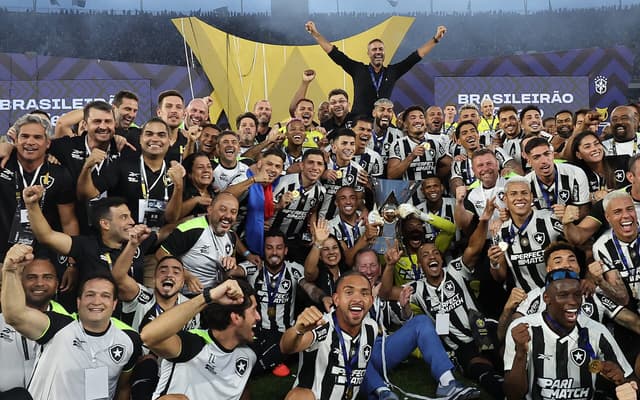 botafogo_brasileirao-scaled-aspect-ratio-512-320