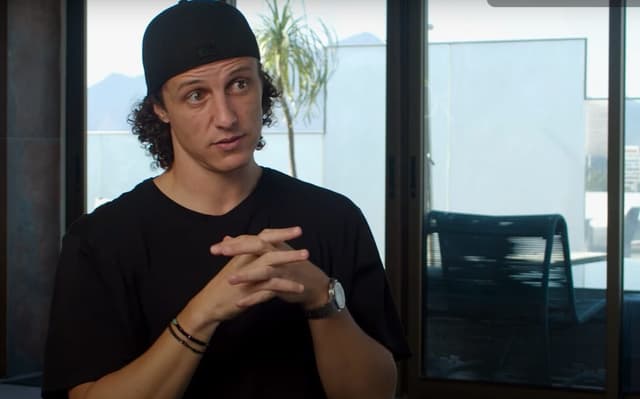 david-luiz-players-tribune-aspect-ratio-512-320