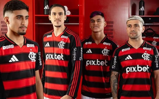 flamengo-uniforme-aspect-ratio-512-320