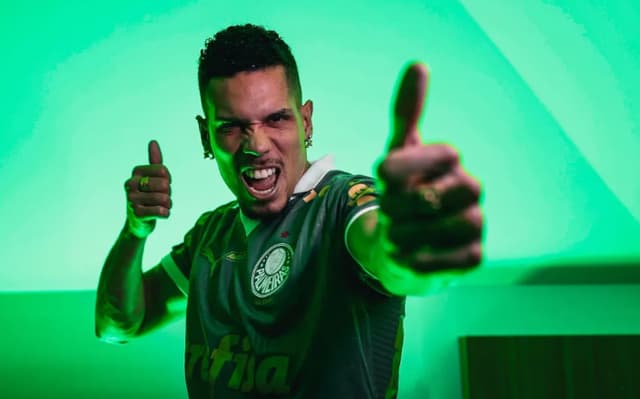 Paulinho-atacante-do-Palmeiras-aspect-ratio-512-320