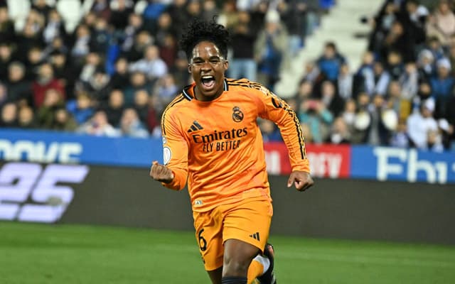 Endrick pode ser titular em jogo do Real Madrid pela Copa do Rei (Foto: Javier Soriano/AFP)