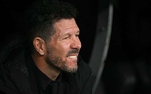 simeone-scaled-aspect-ratio-512-320