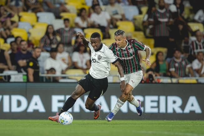 Minda contra o Fluminense Alan Minda contra o Fluminense (Foto: Pedro Souza / Atlético)