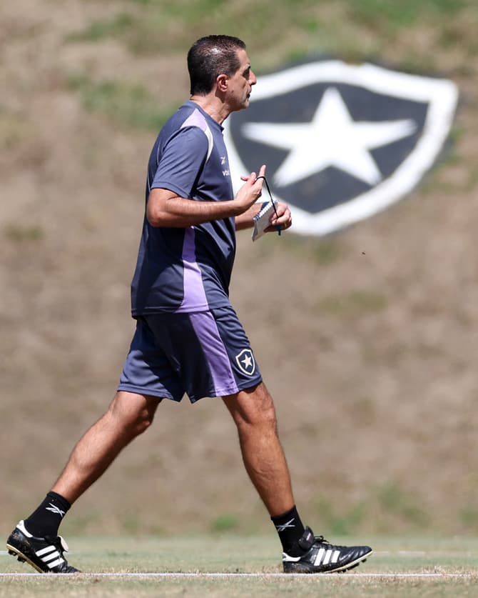 Renato Paiva, técnico do Botafogo (Foto: Vitor Silva/Botafogo)
