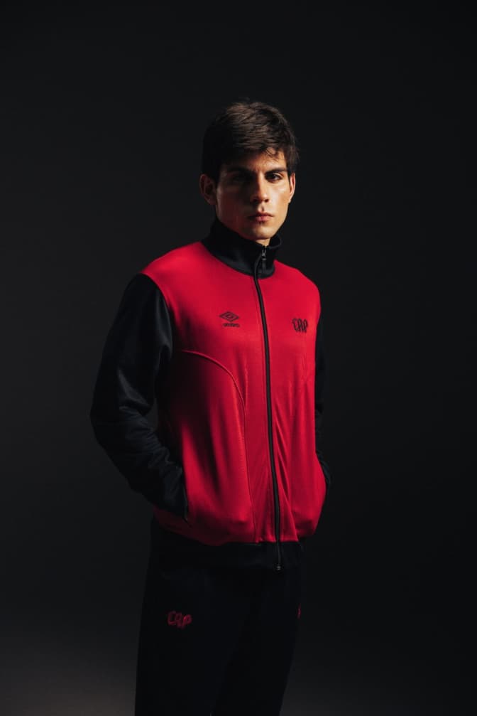 Agasalho do Athletico (Foto: Divulgação/Umbro)