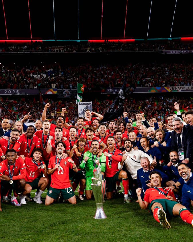 Portugal comemorando o título da Liga das Nações