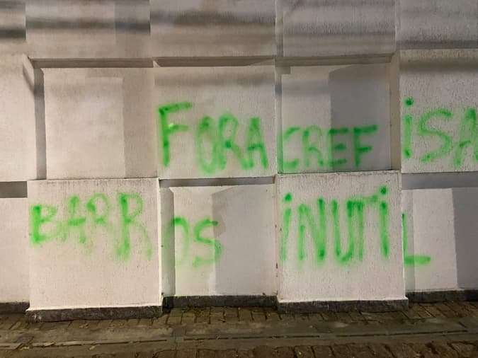 muro_pichado_crefisa