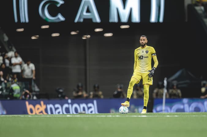 Éverson em Atlético x Ceará (Foto: Pedro Souza / Atlético)