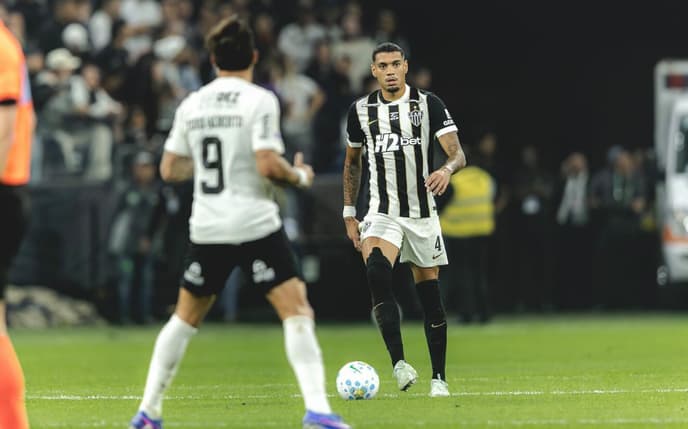 Ruan pelo Atlético (Foto: Pedro Souza / Atlético)