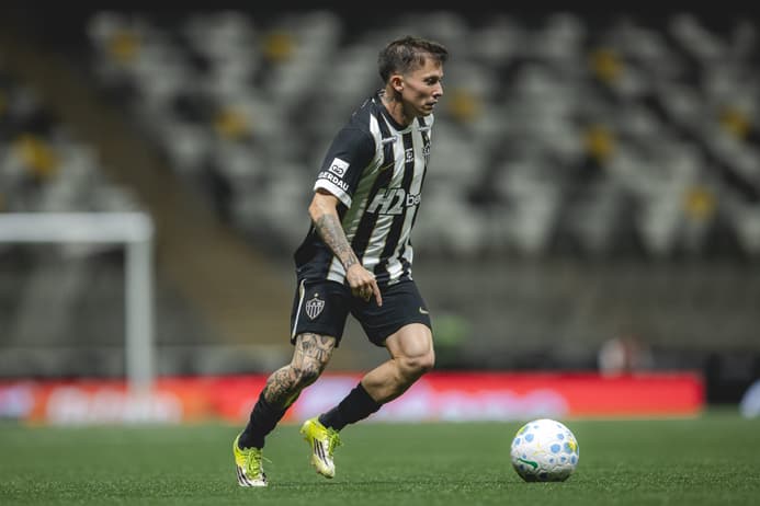 Bernard em Atlético x Saõ Paulo (Foto: Pedro Souza / Atlético)