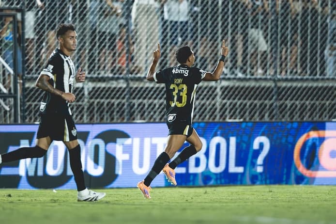 Rony marcou o gol de empate para o Galo (Foto: Pedro Souza / Atlético)