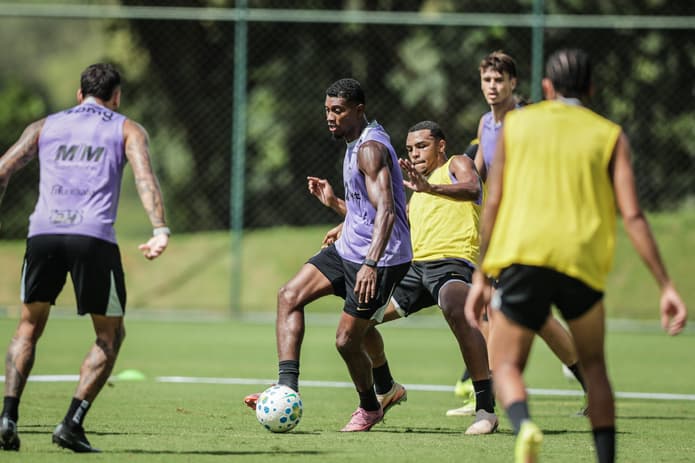 Treinamento na cidade do Galo (Foto: Pedro Souza / Atlético)