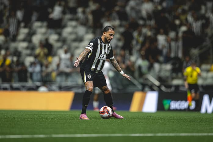 Maycon fala sobre problemas inadmissíveis do Atlético (Foto: Pedro Souza / Atlético)