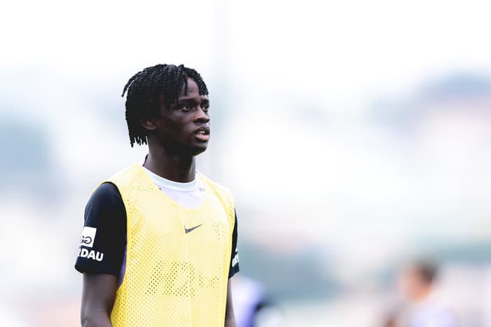 Cissé pode voltar a a ser opção no Atlético (Foto: Pedro Souza / Atlético)