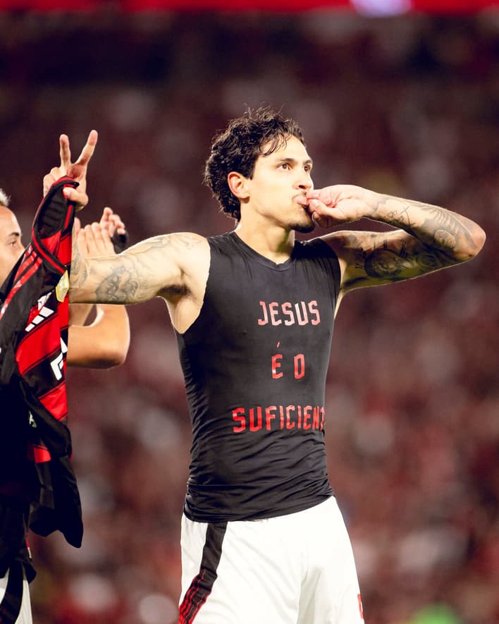 Pedro, do Flamengo, comemorando o gol da vitória contra o Fluminense (Foto:Adriano Fontes/Flamengo) 