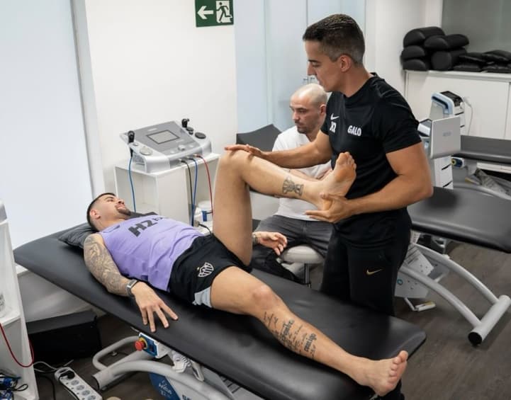 Bruno Guimarães no Atlético (reprodução Atlético)