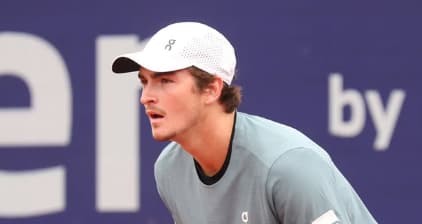 João Fonseca na vitória nas oitavas em Munique (Foto: Divulgação)