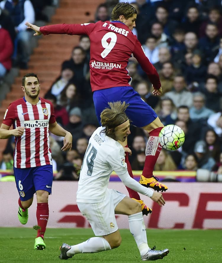 Modric e Fernando Torres - Real Madrid x Atletico de Madrid