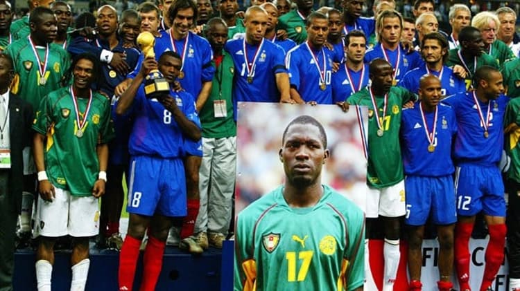 Marc Vivien-Foe teve uma parada cardíaca durante a partida entre Camarões e Colômbia