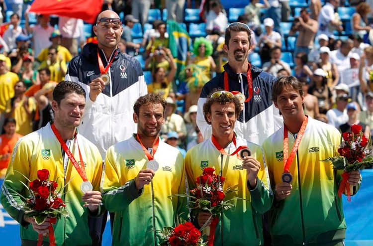 Olimpíadas 2008 Pequim - Medalista de prata Fabio Magalhaes e Marcio Araujo e medalista de Bronze Emanuel Rego e Ricardo Santos do Brasil
