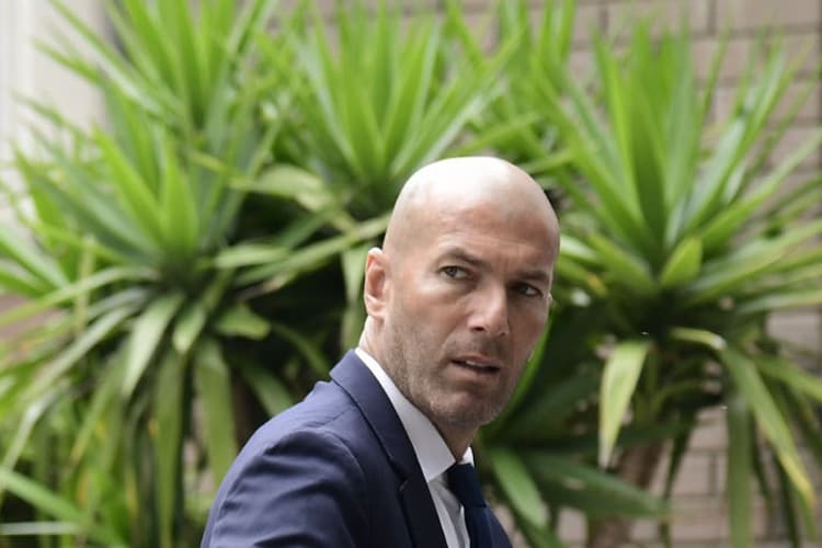 Técnico do Real Madrid, Zinedine Zidane pode conquistar neste sábado o título da Champinos League pelo segundo ano consecutivo. A final é contra a Juventus