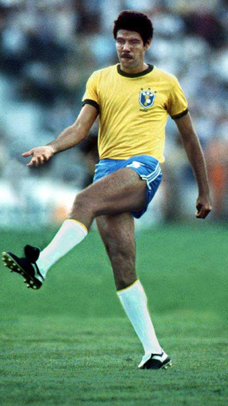 Toninho Cerezo - 1982