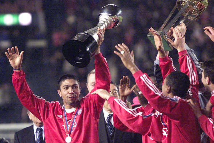 O brasileiro mais identificado com o Bayern foi o artilheiro Elber, que fez 92 gols com a camisa do time entre 1997 e 2003