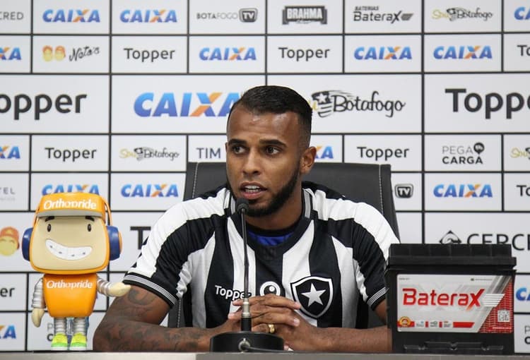 Alex Santana do Botafogo