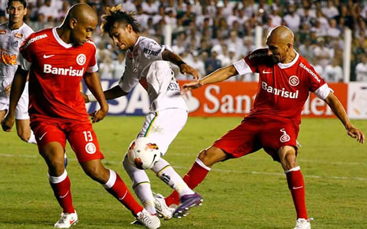 07/03/2012 – Santos 3 x 1 Internacional - Copa Libertadores