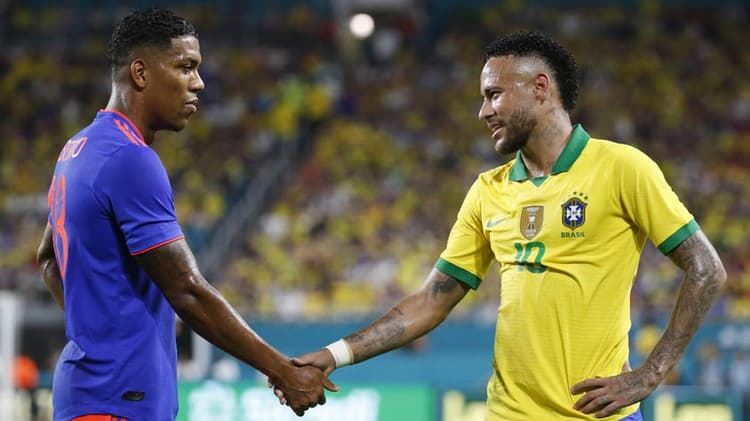 Brasil x Colômbia - Berrío e Neymar