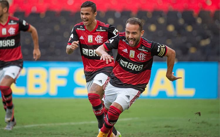Everton Ribeiro Comemoração - Flamengo x Fortaleza